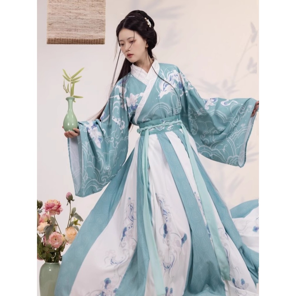 Traditionelle chinesische Klei – Fashion Show Ethnic Wear Bewertung und Preis